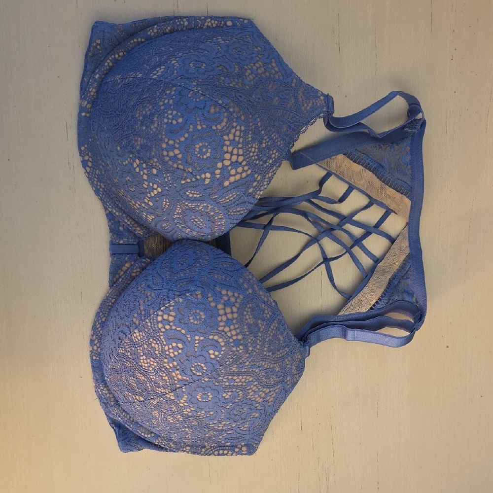 Victoria's Secret Blue Lace Bra
